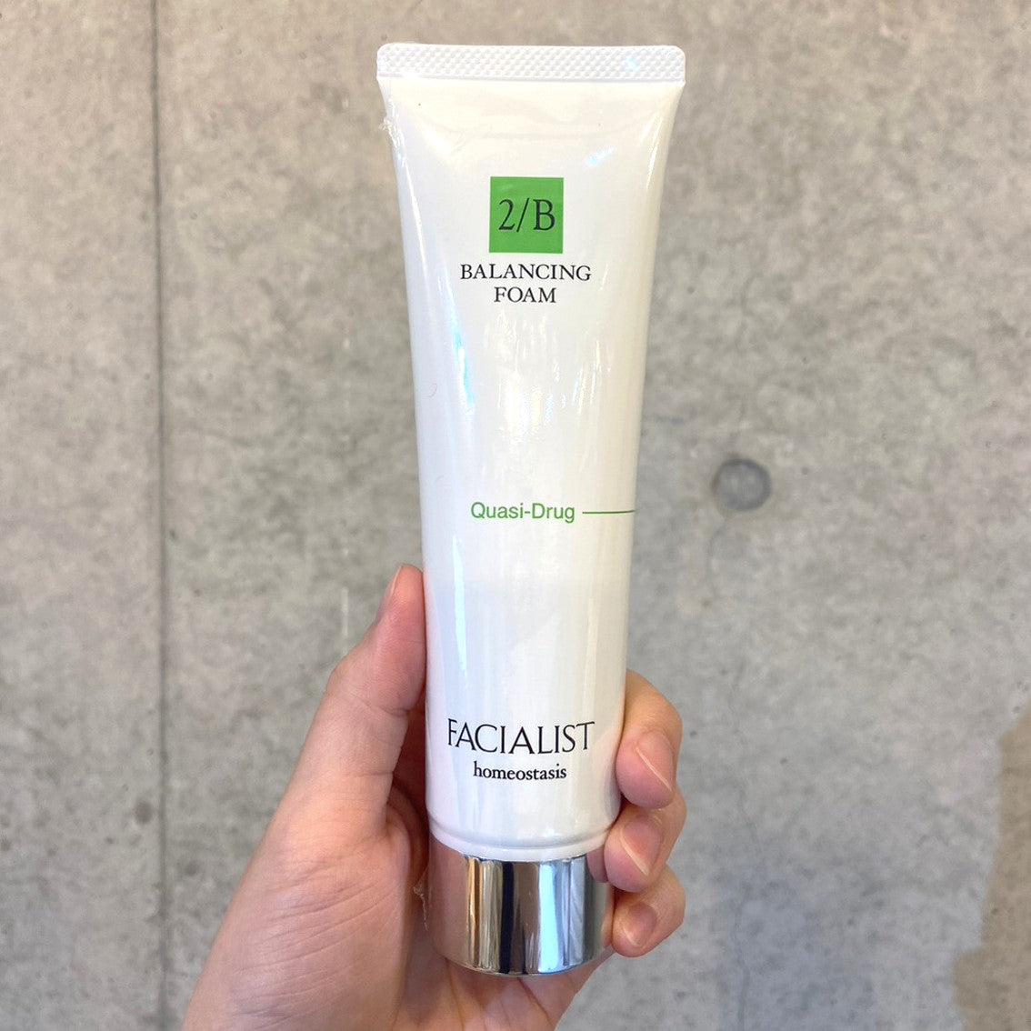 cbon|フェイシャリスト バランシングフォームE 130g(医薬部外品)