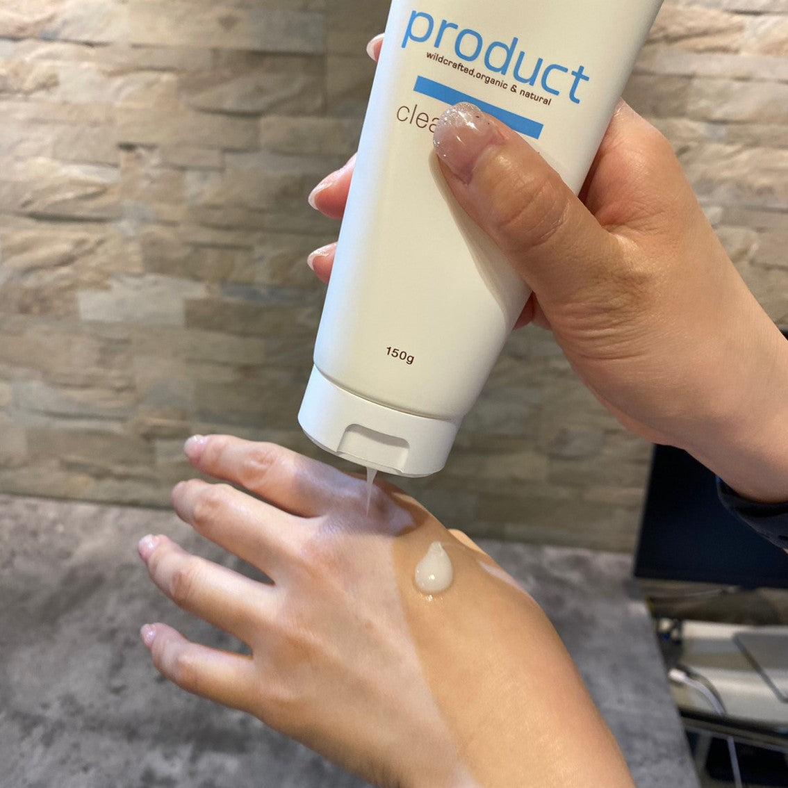 Product|ミルククレンジングジェル 150g